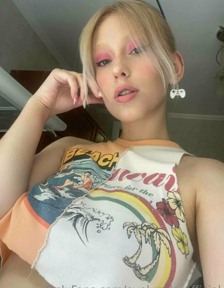 ovelymila official pornstar perfect pictures