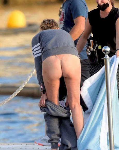 Sharon Stone adult actress images