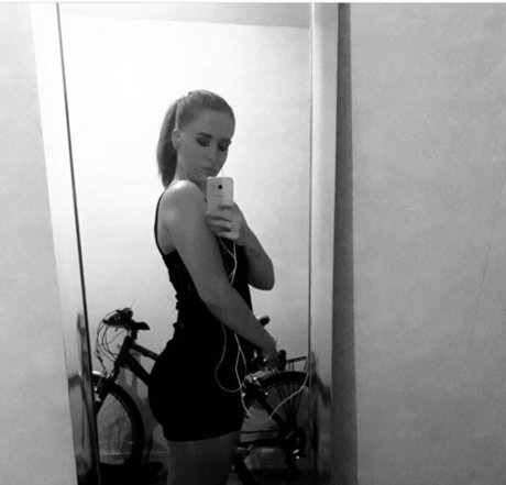 isabellaboth star top photo