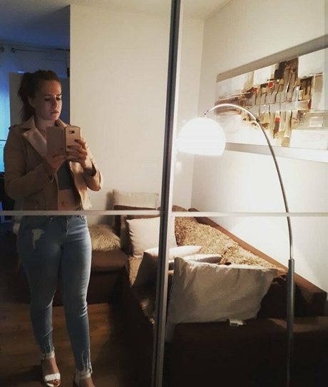 isabellaboth star pornographic pic