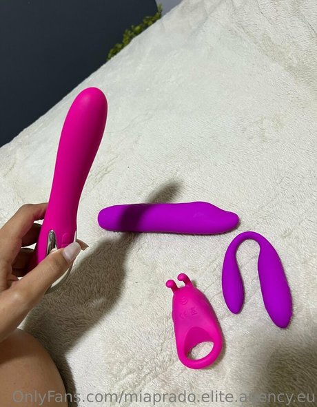 mia prado hd model image