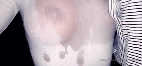 Ashleydanielle naked actress photo