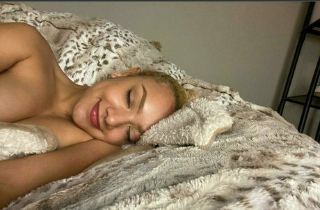 omgzadafree nudes pornstar photos