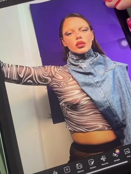 Nicole Dutr perfect star gallery