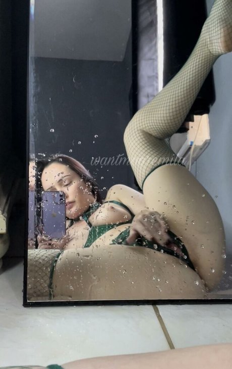 Mila Moore star adult photos