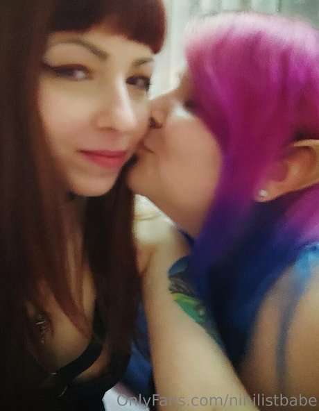 nihilistbabe model nice image