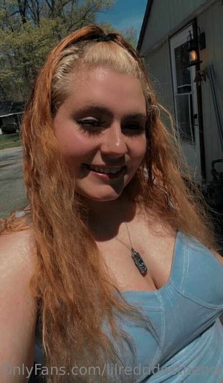 lilredridesthehood top model pictures