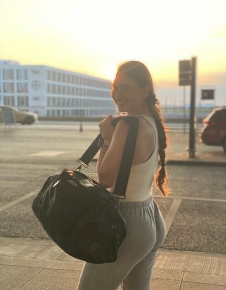 Patativa porn model pic