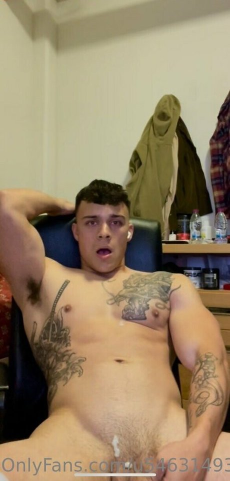 itsreallyyjj pretty model pic