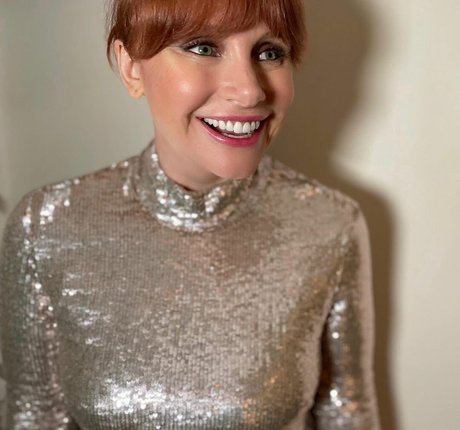 Bryce Dallas Howard hd actress photo