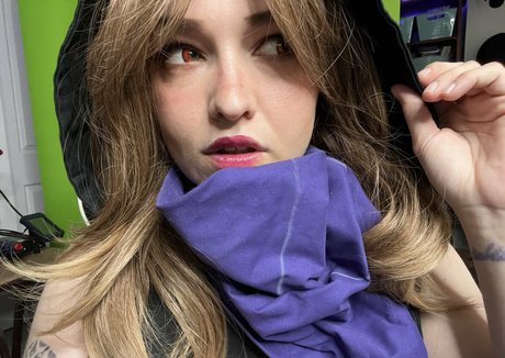 Tamara Lynn Chambers model adult img