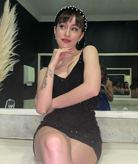 Oriana Kane exclusive model gallery