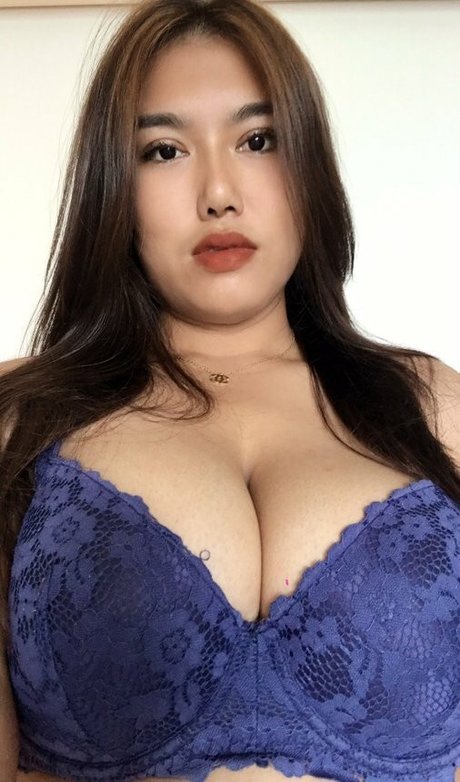 Thanaporn free pornstar pic