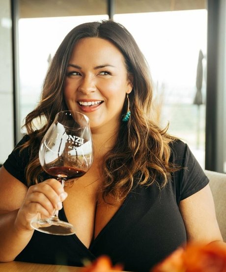 Nicole Denise Johansson best star photos