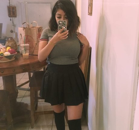 Sadd Pup exclusive star picture