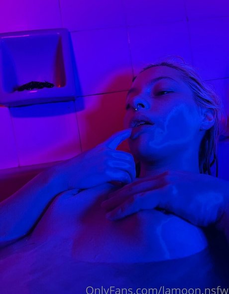 lamoon nsfw star hd img