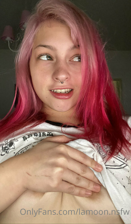 lamoon nsfw model nudes photo