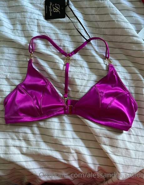 alessandra jadior pornstar img