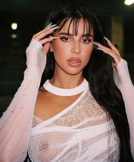 Nathy Peluso star free pictures