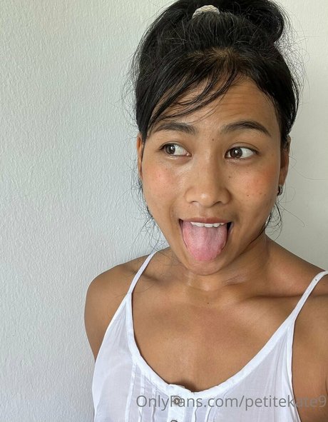 petitekate9 star free pics