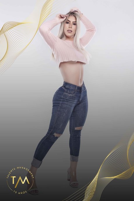 Sole Cardozo pornstar exclusive gallery