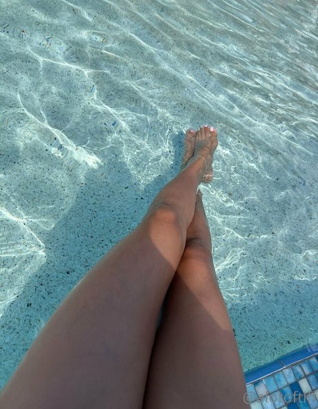 alotoftiff hot model galleries