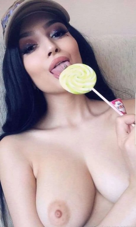 Seremis best model pic