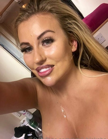 emilyblakebs model adult image