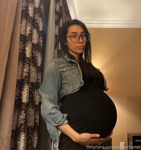 emberbastet best model image