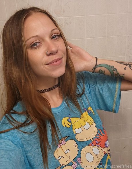 themischiefsfree model exclusive pic