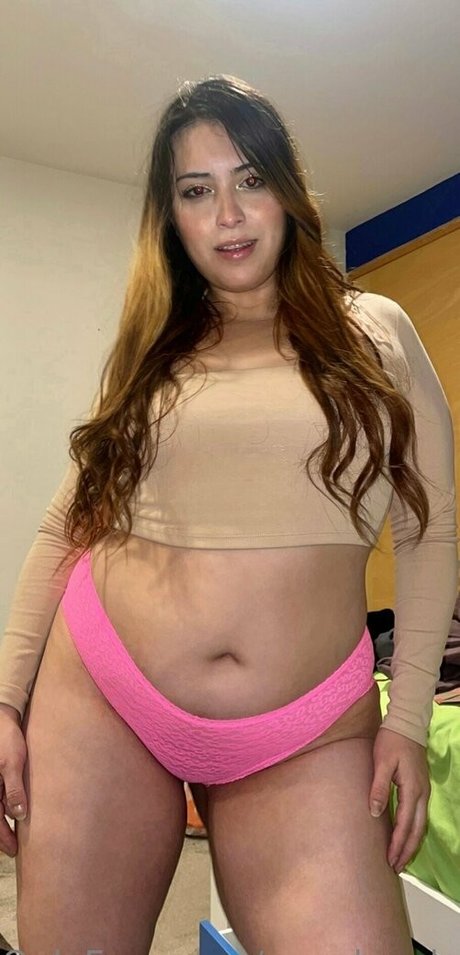 penelopeland pornstar beautiful img