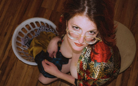 josiejonesfree star naked image