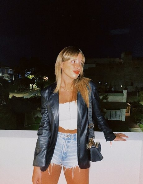 belonly star nude gallery