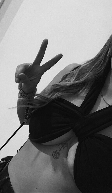 belonly free pornstar pics