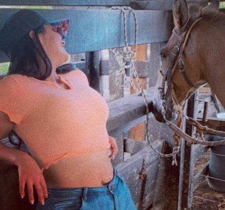 Gabriela Batista Torres perfect star pictures