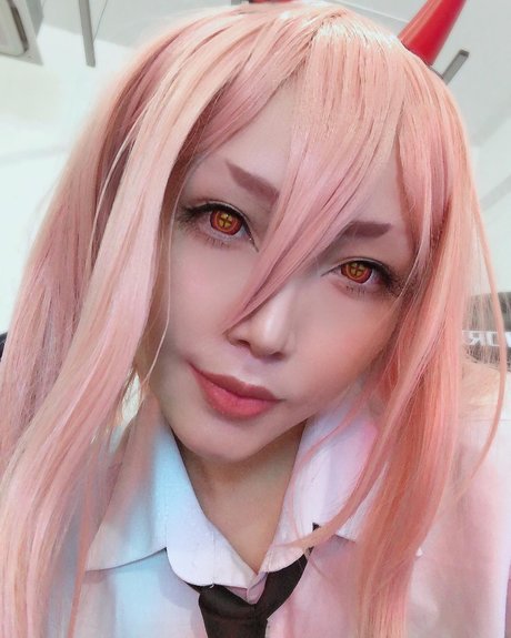 Reakami pornstar high quality pictures