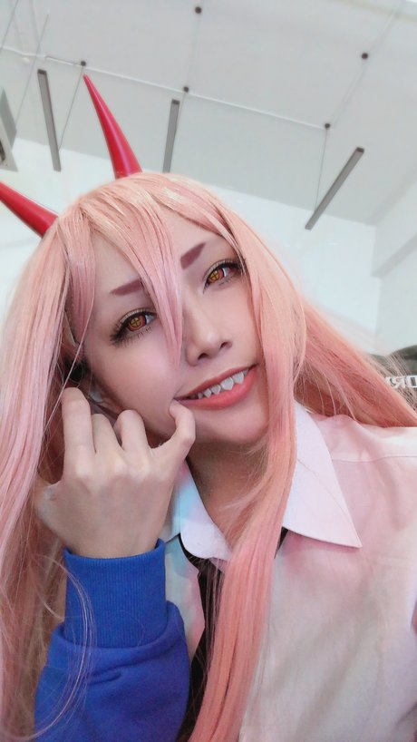 Reakami model porn picture