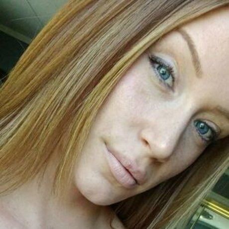 crystalcolette best model img