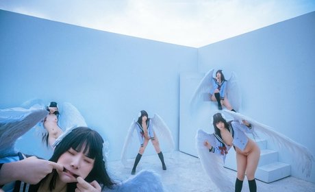 Raku 66 pornstar top pictures