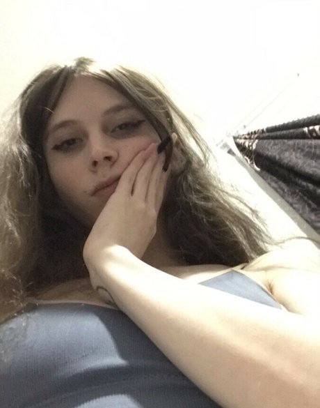 Lillith Xoxo model pictures