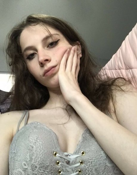 Lillith Xoxo free actress pictures