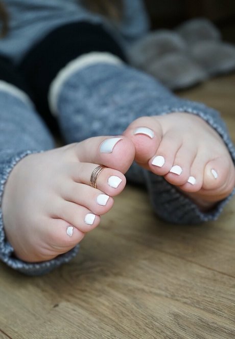 Sweet Arches hd pornstar photo