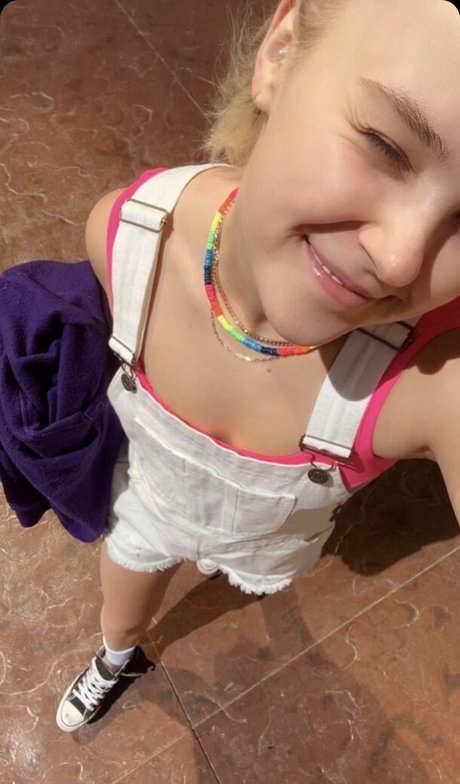 Jojo Siwa pornstar beautiful images