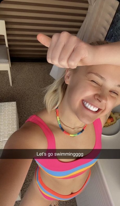 Jojo Siwa hd actress galleries