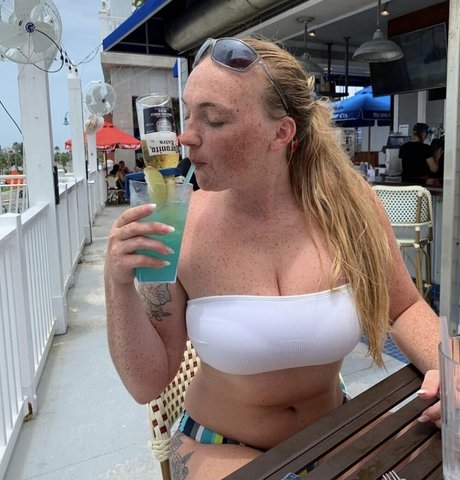 Raelyne Summeier nice pornstar photo