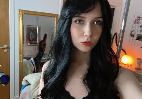 arab curvy onlyfans free sexy image