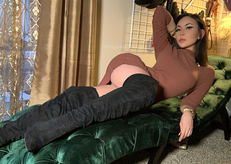 goddessvox erotic star pics