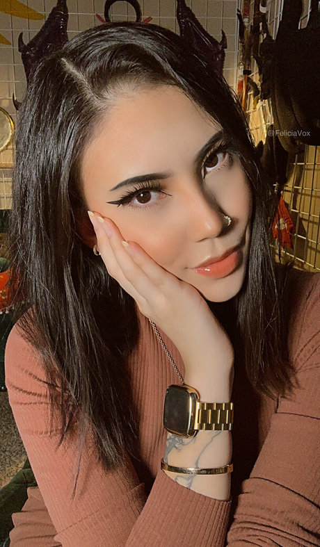 goddessvox free model photos