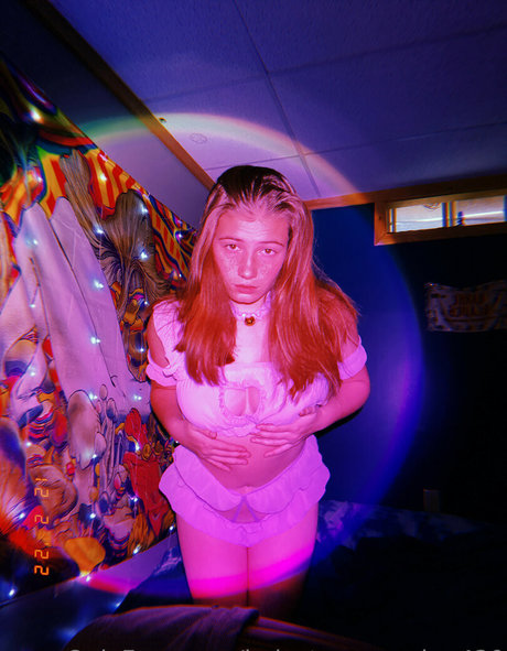 halestormgaming420 hot actress archive