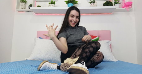 vicavitoria naked pornstar pictures